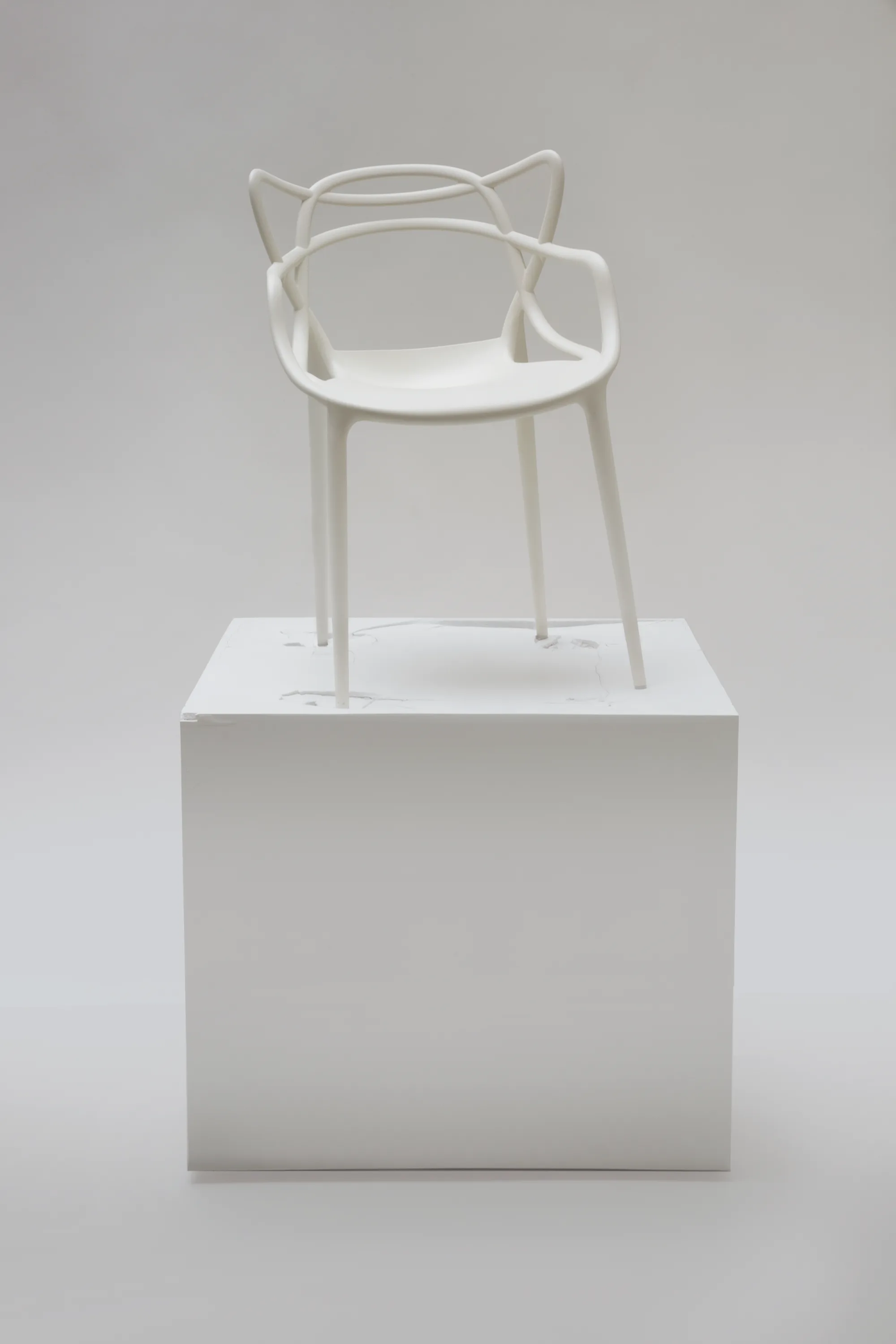 Master Chaise — Weight